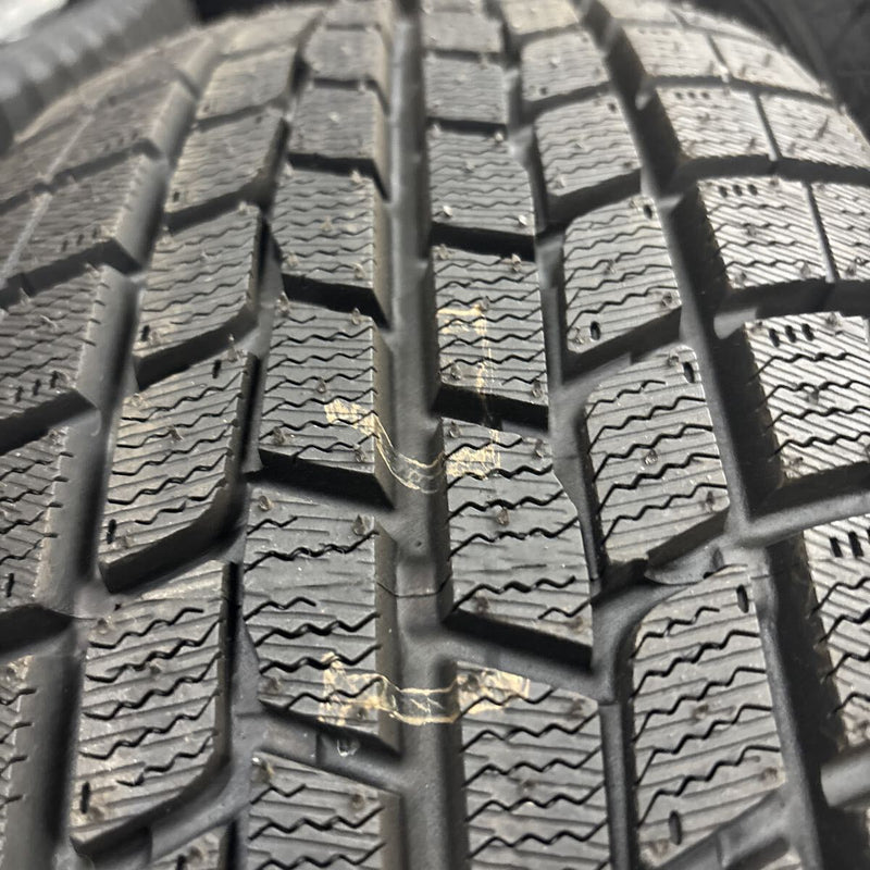 215/65R16 GOODYEAR 2018年製 未使用 冬タイヤ 2本:12000円