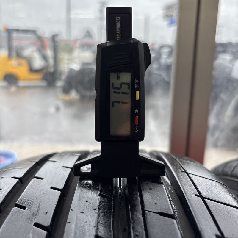 225/60R17 YOKOHAMA AE61 中古　夏タイヤ　2本セット:14000円