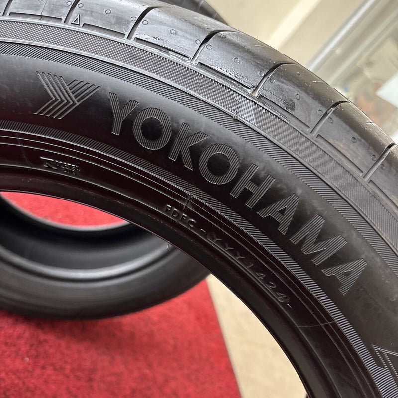 225/60R17 YOKOHAMA AE61 中古　夏タイヤ　2本セット:14000円