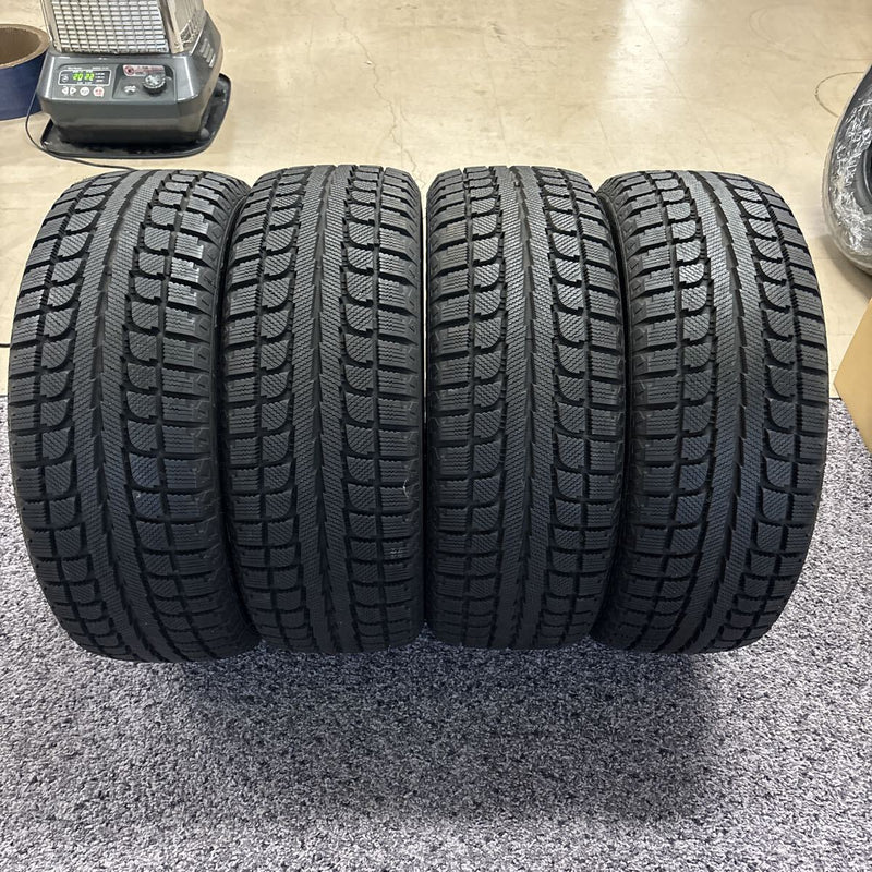 225/50R18 MAX TREK M7 中古スタッドレス　4本セット:20000円