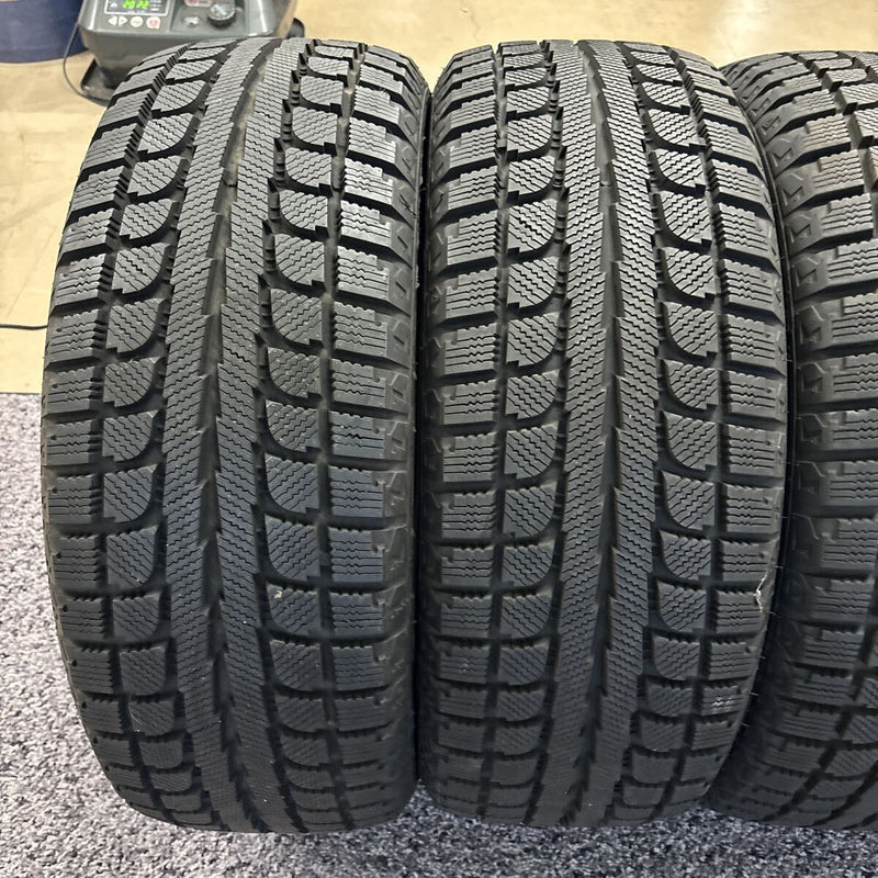 225/50R18 MAX TREK M7 中古スタッドレス　4本セット:20000円