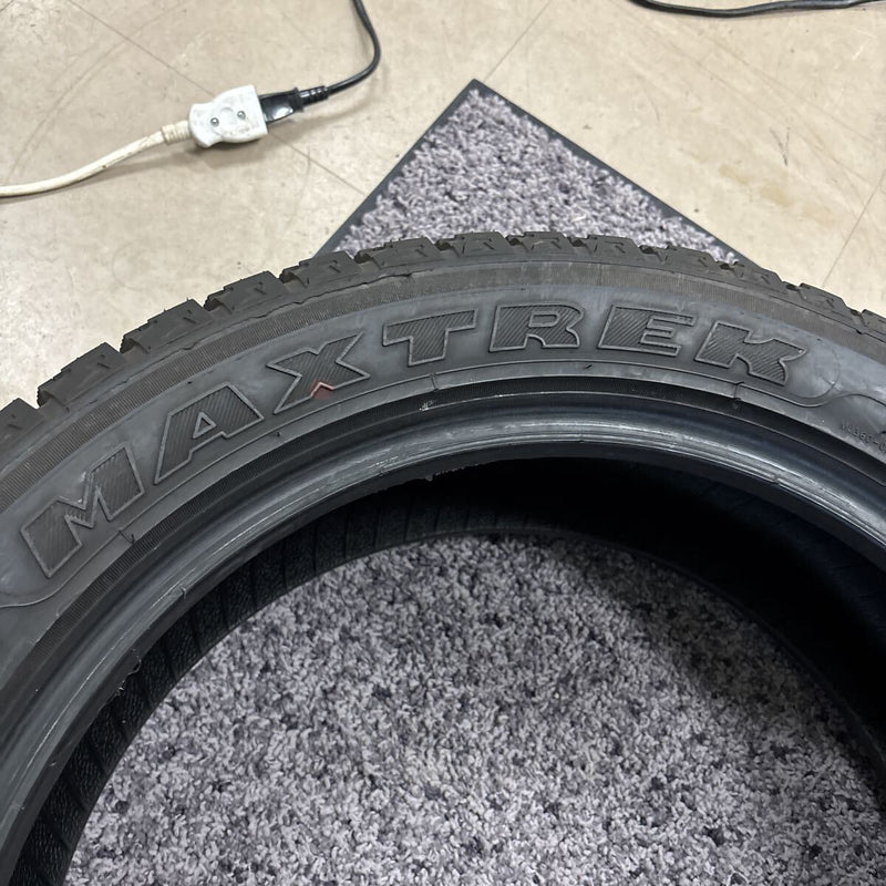 225/50R18 MAX TREK M7 中古スタッドレス　4本セット:20000円