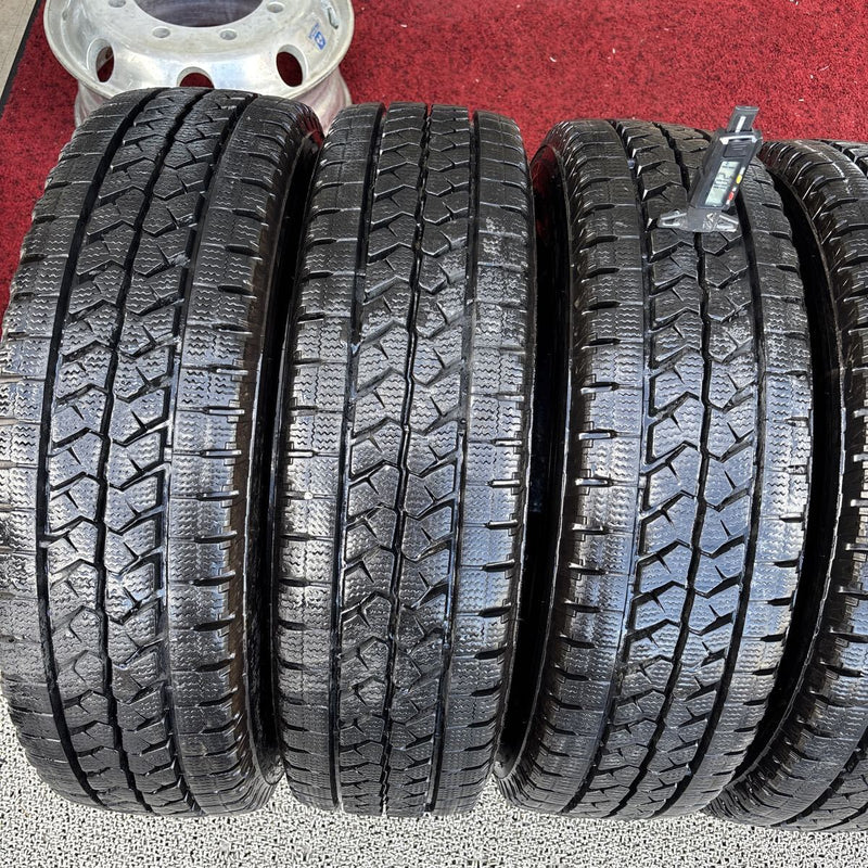 205/75R16 ブリヂストン　ブリザック　9分山　2021年　激安美品　　　6本セット:49000円