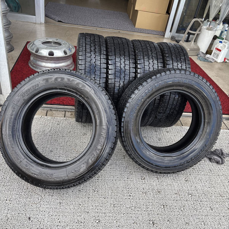 205/70R16 、ダンロップ/TOYO 激安美品　6本セット:26000円