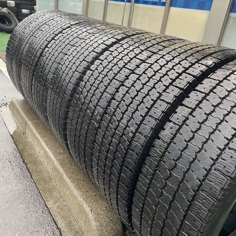 275/70R22.5 再生中古激安美品　8本セット:98000円