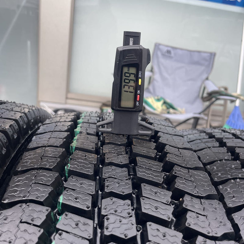 205/80R17.5 再生中古　　. 激安美品　　ほぼ新品　　　4本セット:36000円