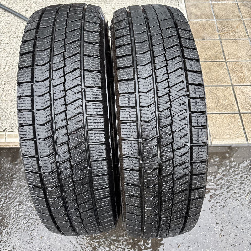 185/65R15 ブリヂストン VRX2 中古冬タイヤ 2本:10000円