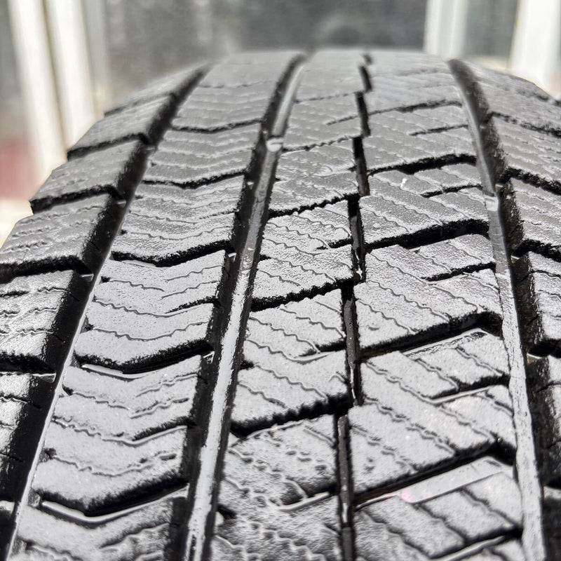 185/65R15 ブリヂストン VRX2 中古冬タイヤ 2本:10000円