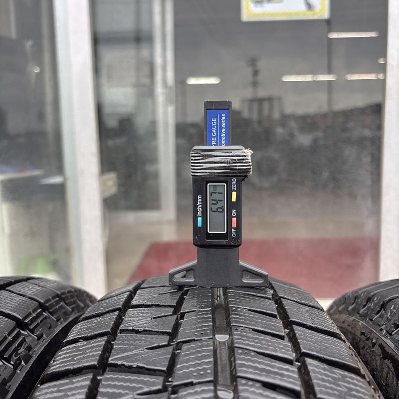 185/65R15 ブリヂストン ICEPARTNER スタッドレスタイヤ 4本セット:19000円