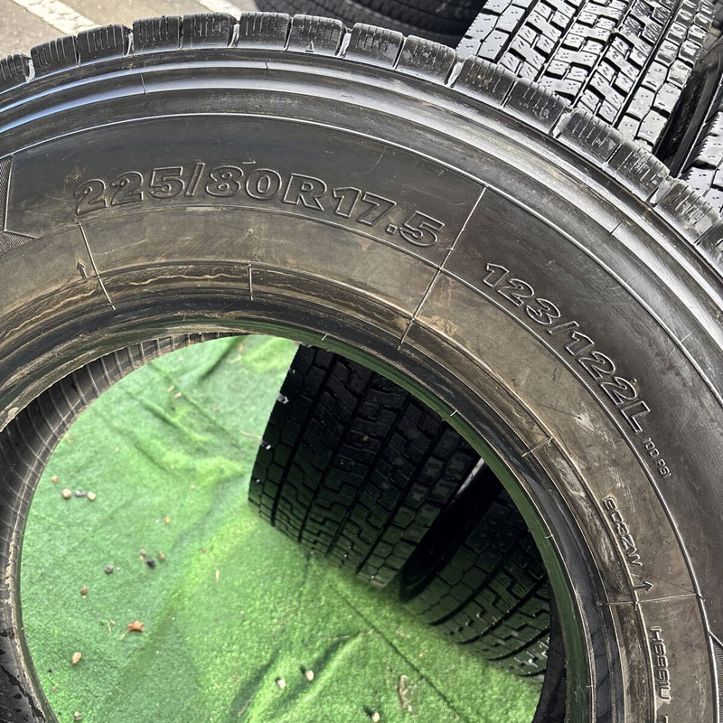 225/80R17.5 ヨコハマ　激安美品　　4本セット:32000円