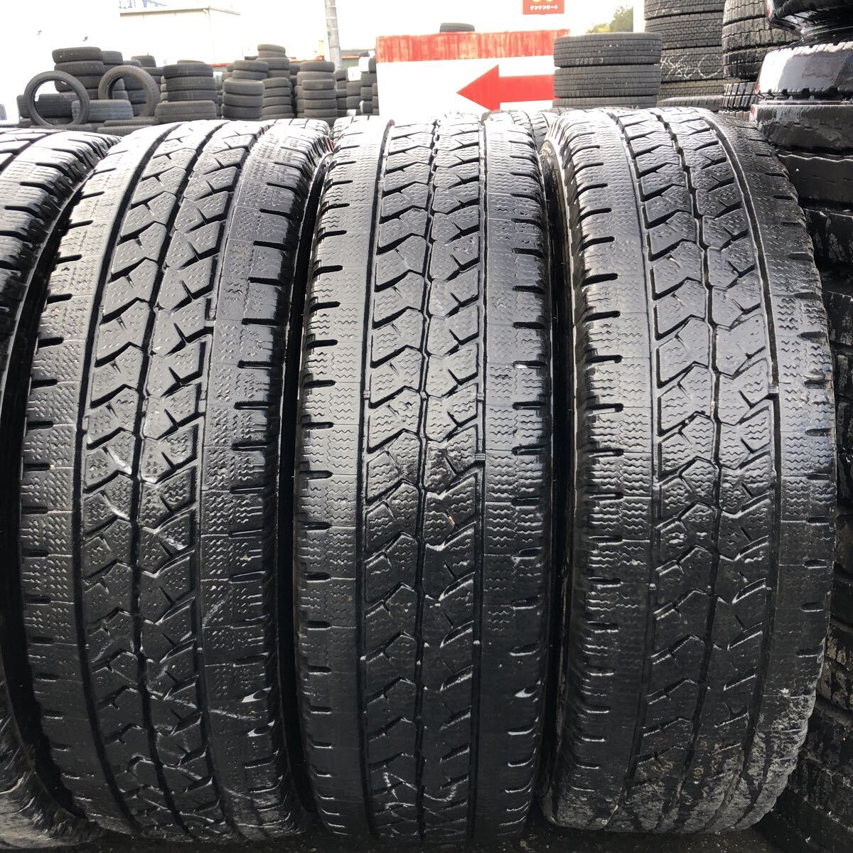 205/70R16 ブリヂストン 激安美品 6本セット:30000円 | 桜国際貿易
