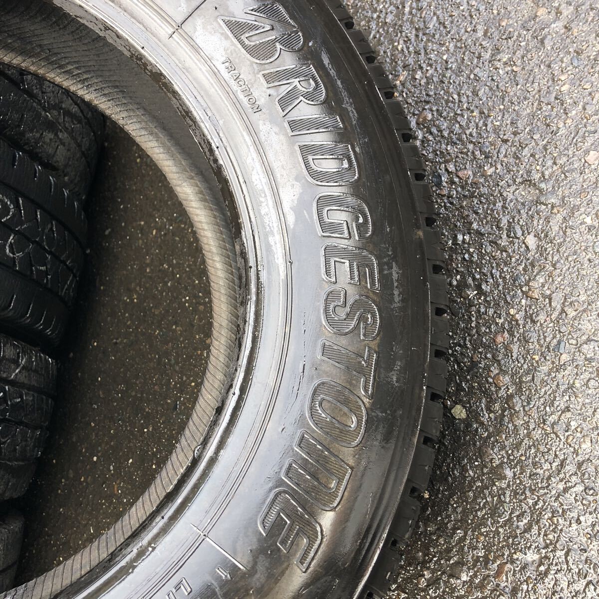 205/70R16 ブリヂストン 激安美品 6本セット:30000円 | 桜国際貿易