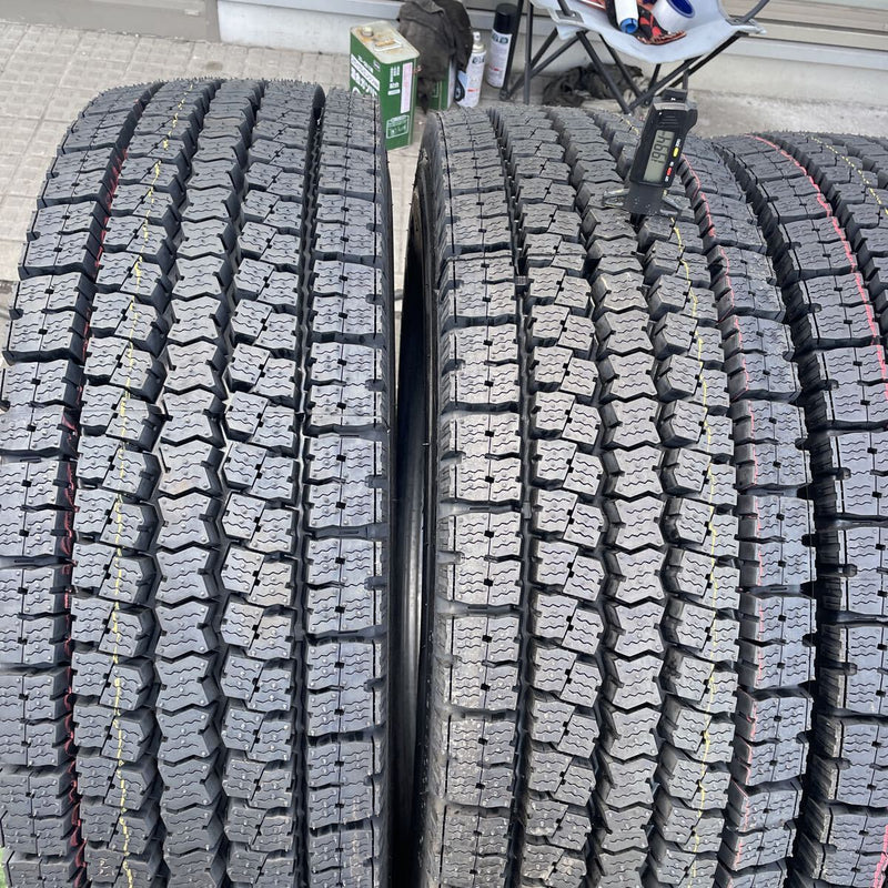 275/70R22.5 激安美品　再生中古　　ほぼ新品　　　4本セット:88000円