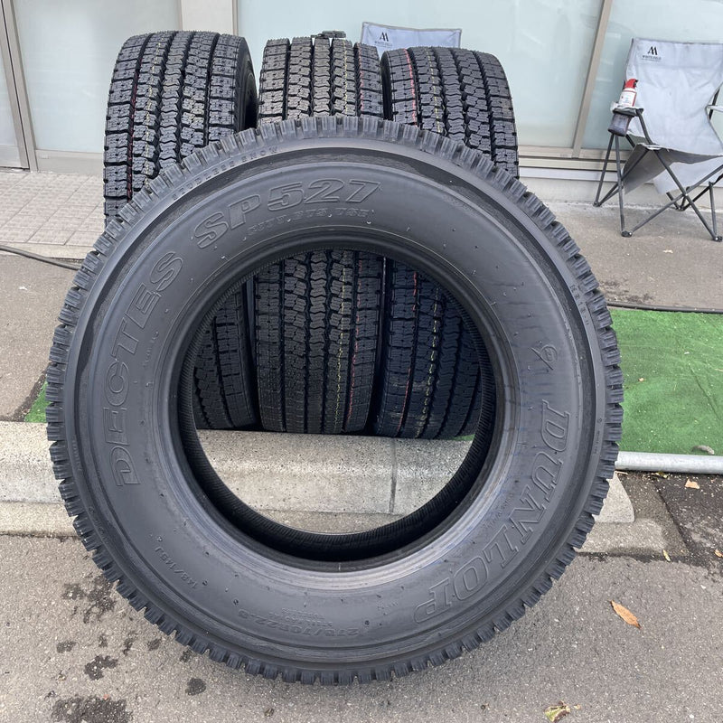 275/70R22.5 激安美品　再生中古　　ほぼ新品　　　4本セット:88000円