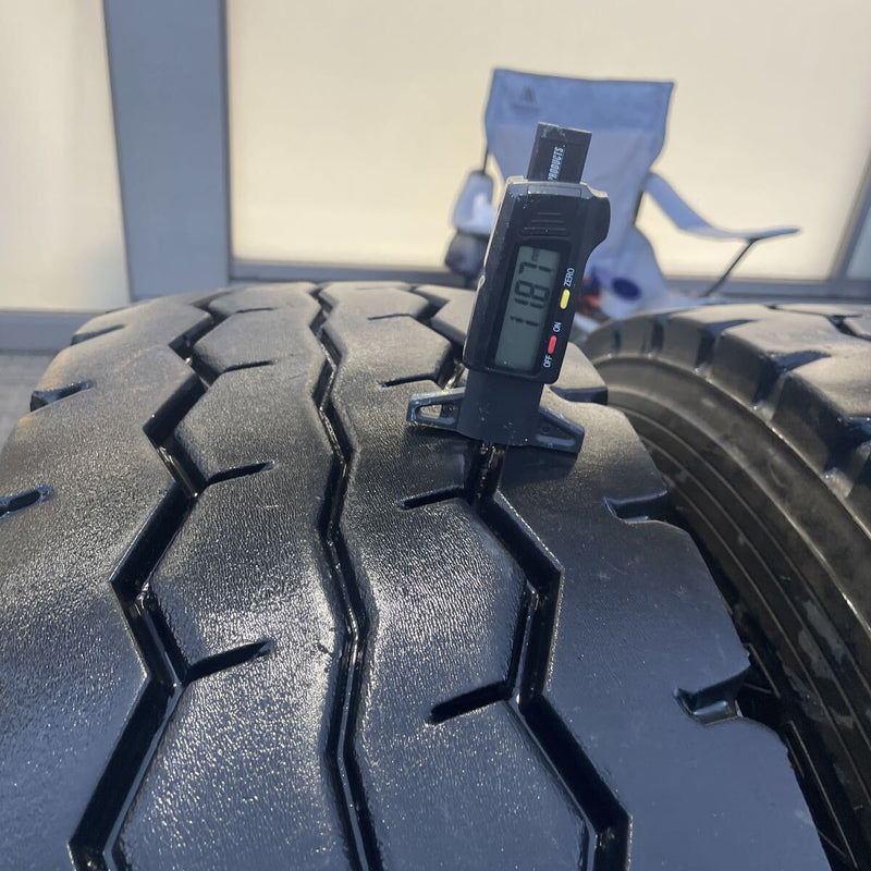 11R22.5 、16PR 激安美品　地山中古　　2025年　　4本セット:64000円