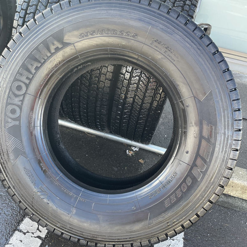 295/80R22.5 激安美品 ヨコハマ　　中古地山 2020年 　　4本セット:85000円
