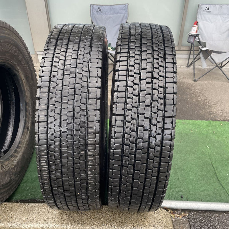 11R22.5 、16PR 激安美品　中古地山　2023年UP 2本セット:32000円