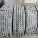 205/70R16 ヨコハマ　 中古地山　スタッドレスタイヤ ６本セット:35000円