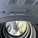 215/70R17.5 118/116L 再生スタッドレスほぼ新品　激安美品　　4本セット:40,000円