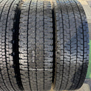225/90R17.５　中古スタッドレス　4本＋1本セット:32000円