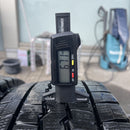195/75R15 DUNLOP, LT03 中古スタッドレス　激安美品　　6本セット:30,000円