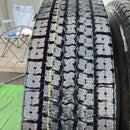 11R22.5 16PR 再生スタッドレスほぼ新品　M919激安美品　　2本セット:45,000円