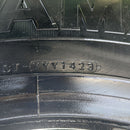 11R22.5 16PR YOKOHAMA, 905W バリ溝スタッドレス　激安美品　　4本セット:87,000円