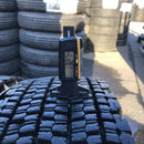 225/80R17.5 ブリヂストン W900 中古冬タイヤ　2本セット:15000円