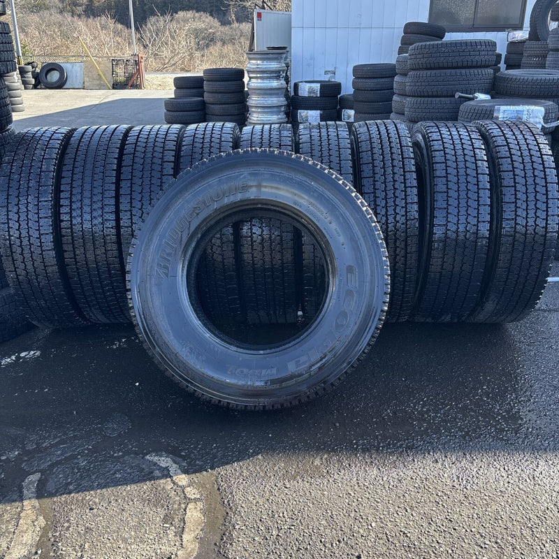 札幌発 引取OK 走行短め DUNLOP DECTES SP531 11R22.5 16PR 22.5インチ トラックタイヤ 夏タイヤ 2本 21年製 地山 大型ダンプ　(JRC072) 価格｜11R22.5 14PR SP680 ダンロップ DUNLOP ミックス溝 | トラック