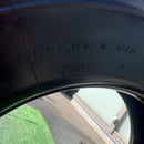 11R22.5 16PR, BRIDGESTONE, W999 激安美品　　1本:19,000円