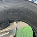 11R22.5 YOKOHAMA, RY237 激安美品　　1本:14,000円