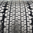 245/70R19.5 再生中古スタッドレス　W900 激安美品　　4本セット:32,000円