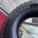 245/80R17.5 ブリヂストン　W900 イボ付　ほぼ新品　冬タイヤ　　1本:17000円