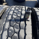 2６5/7０R19.5 ブリヂストン　激安美品　４本セット＋１本:40,000円