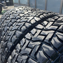 185/85R16, 105/103N, LT 8PR TOYO, OPEN COUNTRY R/T ホワイトレター　4本セット:40000円