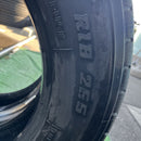 205/70R17.5, 115/113L, BRIDGESTONE, 激安美品　　2本セット:11,000円