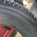 225/80R17.5 中古再生　　激安美品　　ほぼ新品　　4本セット:44000円