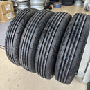 205/80R17.5 BRIDGESTONE R202 ほぼ新品 イボ付　4本セット:48000円