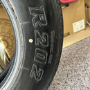 205/80R17.5 BRIDGESTONE R202 ほぼ新品 イボ付　1本：12000円
