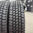225/90R17.5. 再生スタッドレスほぼ新品　M913 激安美品　4本セット:52,000円