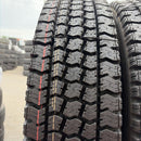 225/90R17.5, M913 再生スタッドレスほぼ新品, 激安美品　　4本セット:52,000円