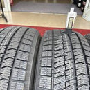 205/60R16 BRIDGESTONE VRX2 イボ付　未使用冬タイヤ４本セット:74000円