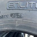 245/70R19.5, BRIDGESTONE, W999 バリ溝スタッドレス　2024年製 激安美品　8本セット:144,000円