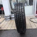 225/70R19.5 再生スタッドレス ほぼ新品 1本：9000円