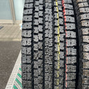 225/80R17.5, 再生スタッドレスほぼ新品, M929, 激安美品　４本セット:48,000円