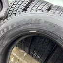 215/70R17.5、118/116N、LT、BRIDGESTONE、W989、2023年製、中古冬タイヤ6本セット:48000円