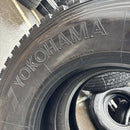 11R22.5、16PR、YOKOHAMA、SYX2、地山、中古冬タイヤ2本セット:26000円