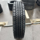 11R22.5, 16PR, M919, 再生スタッドレスタイヤ ほぼ新品 1本:22000円