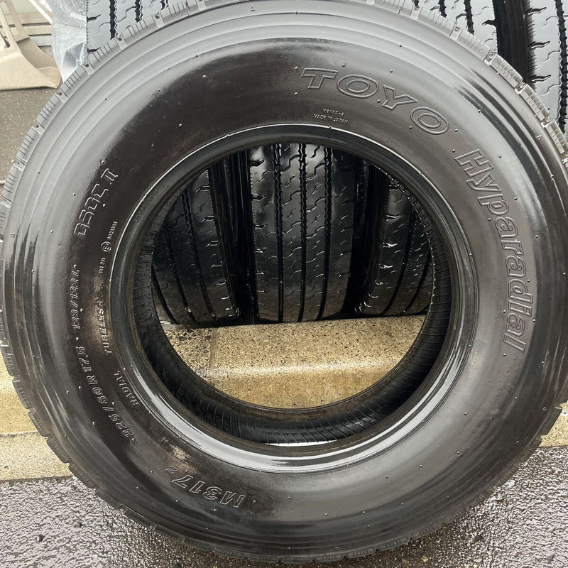 225/80R17.5 TOYO/DUNLOP 中古たて溝 6本セット:60000円 | 桜国際貿易