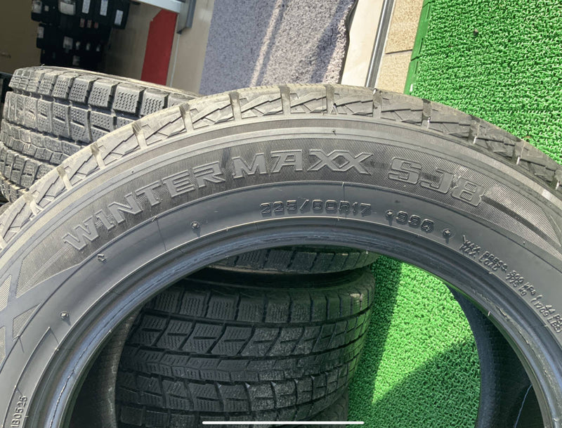 225/60R17 DUNLOP 激安美品4本セット：20000円